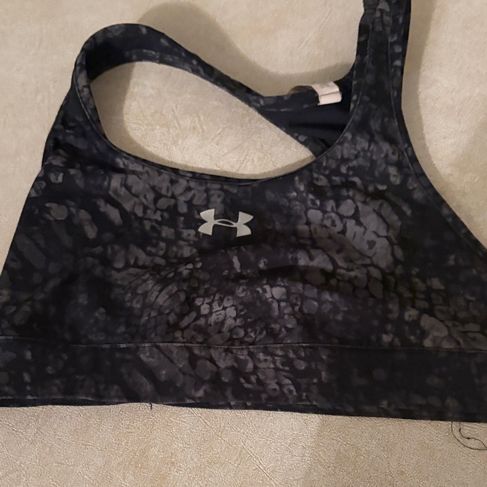 Under Armour Gray Patterned Sports Bra